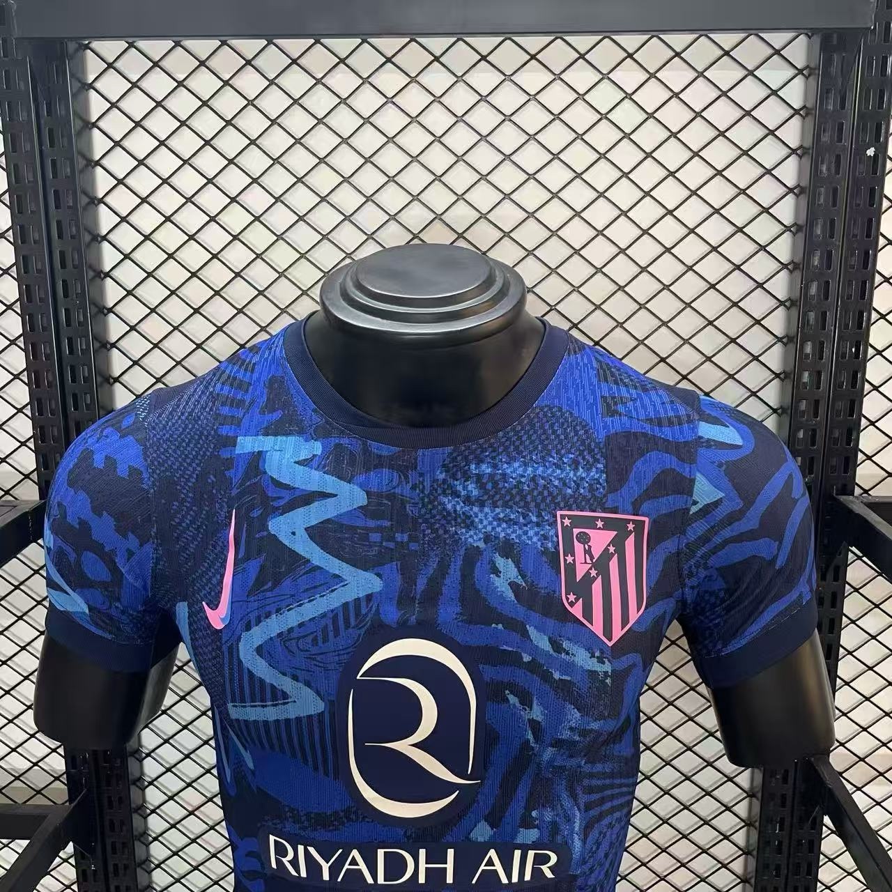 24‑25 Season Atletico Madrid 2nd Away Jersey 5A Quality - Image 4
