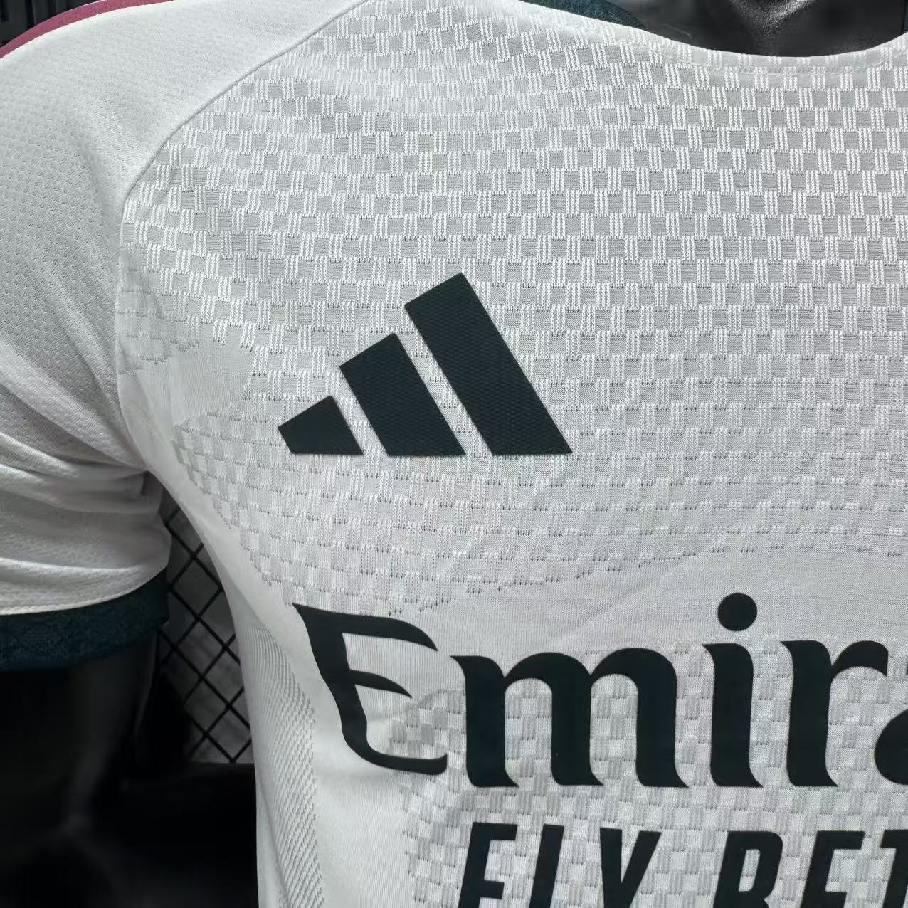 26-27 Real Madrid Home Jersey 5A Quality - 图片 4