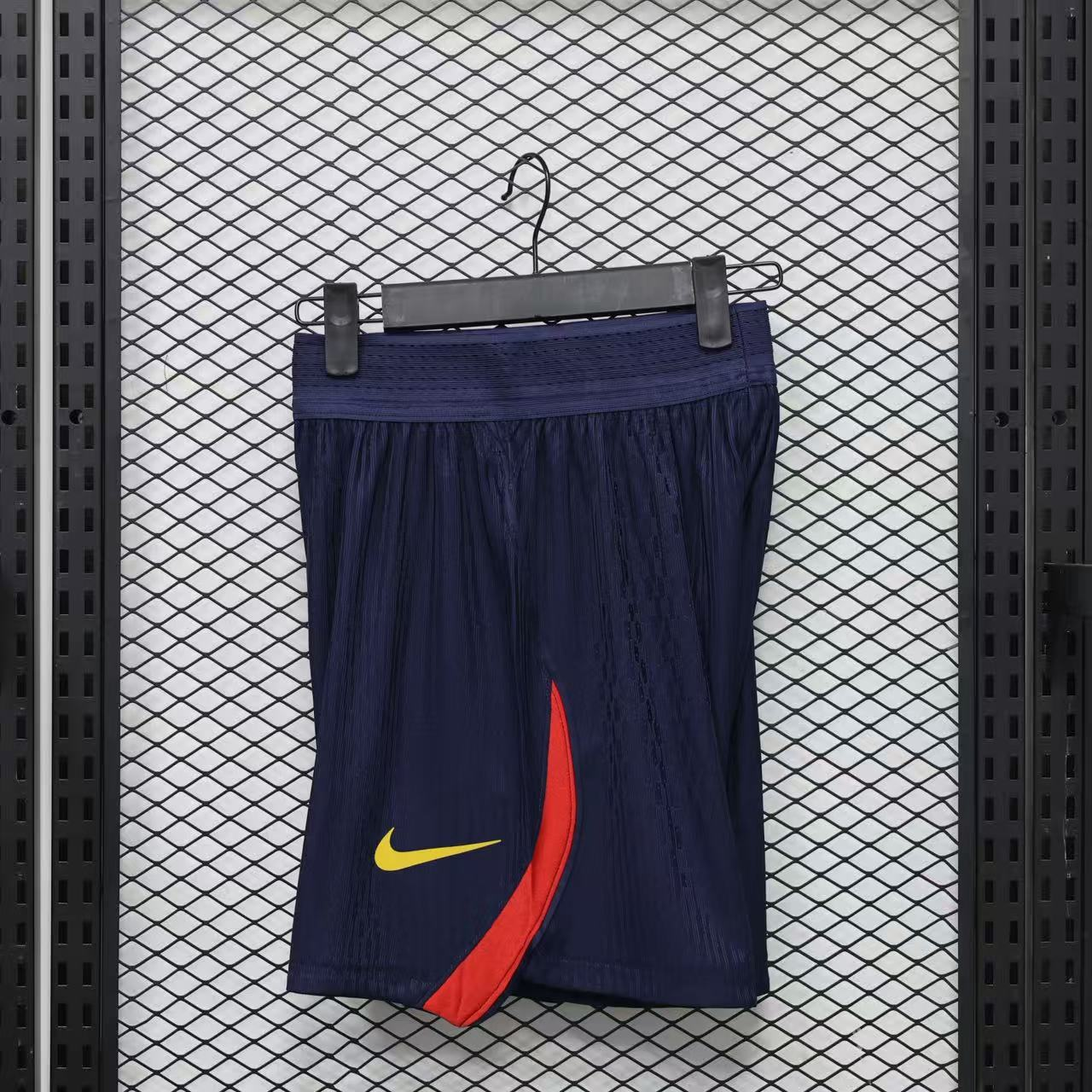 26-27 Barcelona Home Shorts 5A Quality - 图片 4