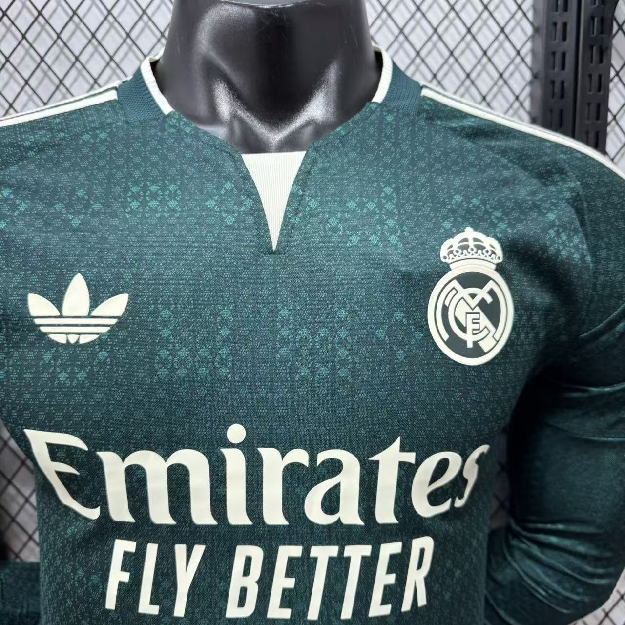 26-27 Real Madrid Away Long Sleeve Jersey 5A Quality - 图片 3