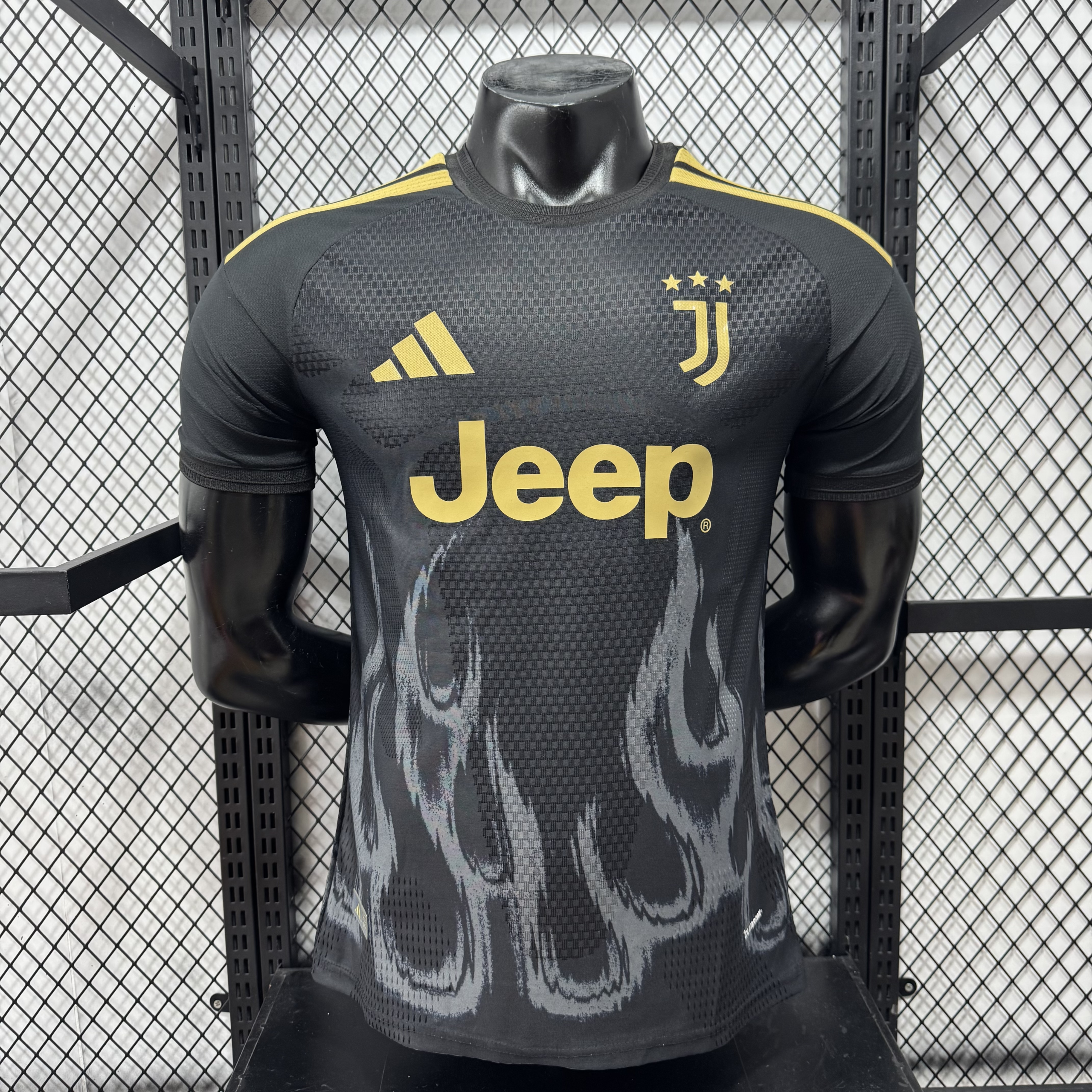 26-27 Juventus Training Jersey 5A Quality